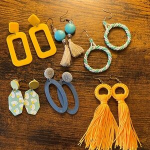 Women’s earrings wood and clay/ bead